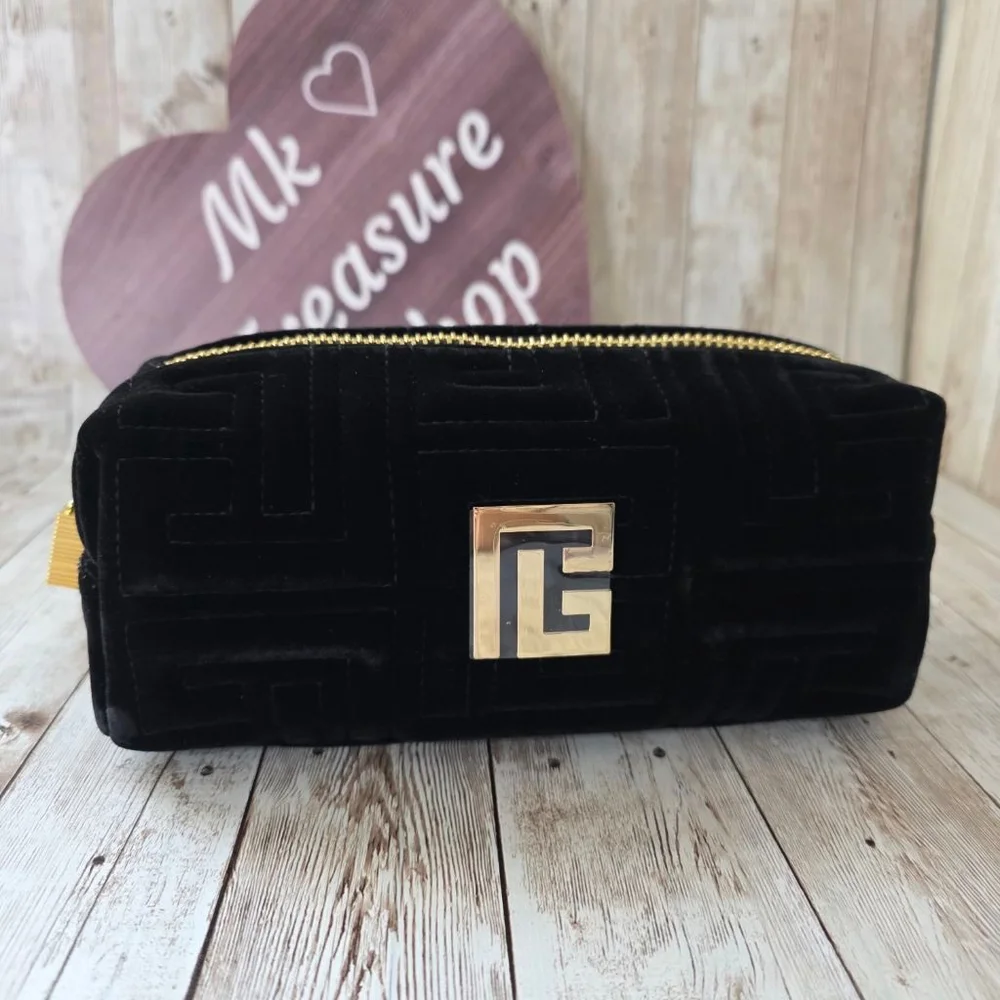 Women's Balmain Black Velvet Gold Logo Cosmetic Bag NWOT